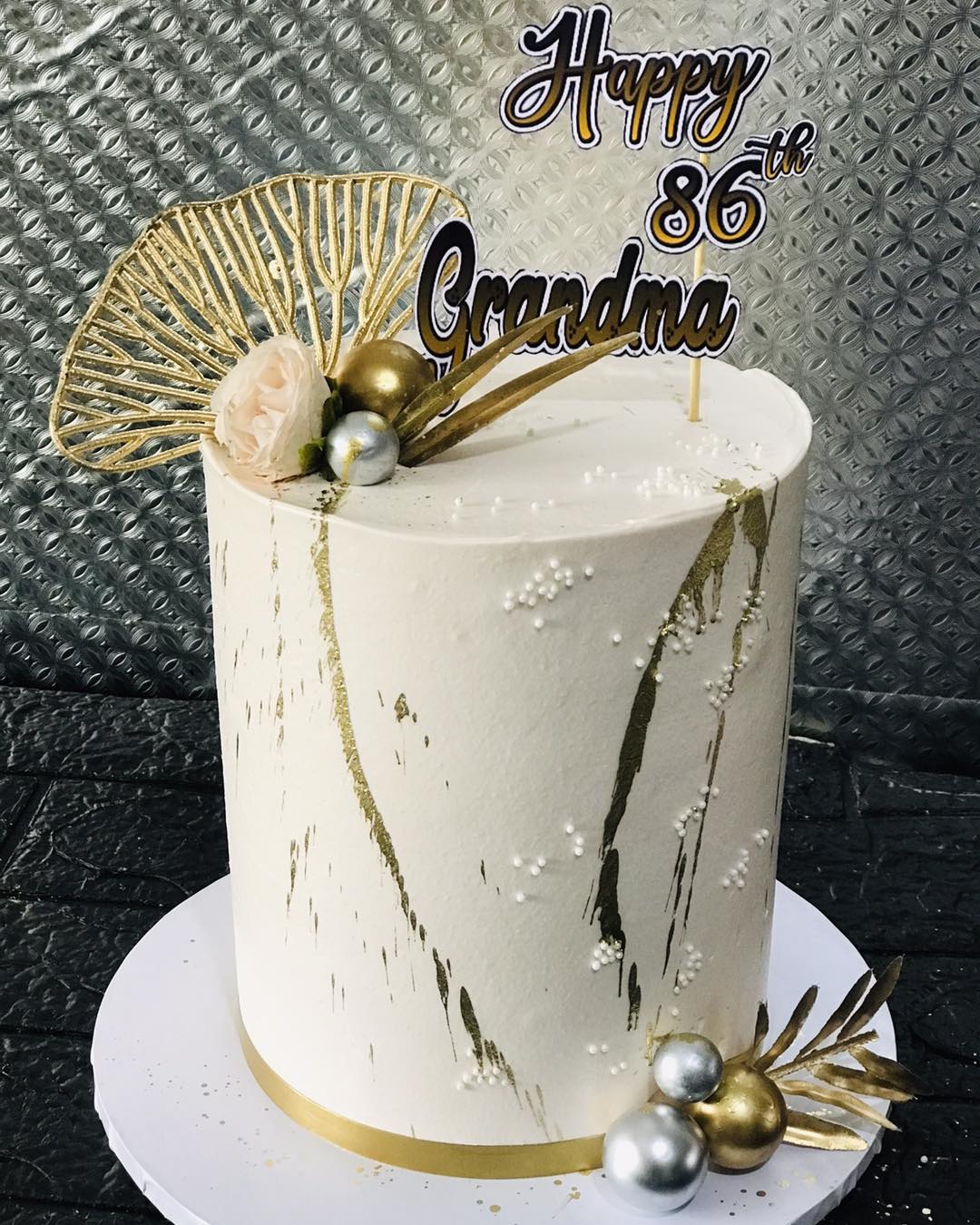 Special Cake 6 inches 3 Layers