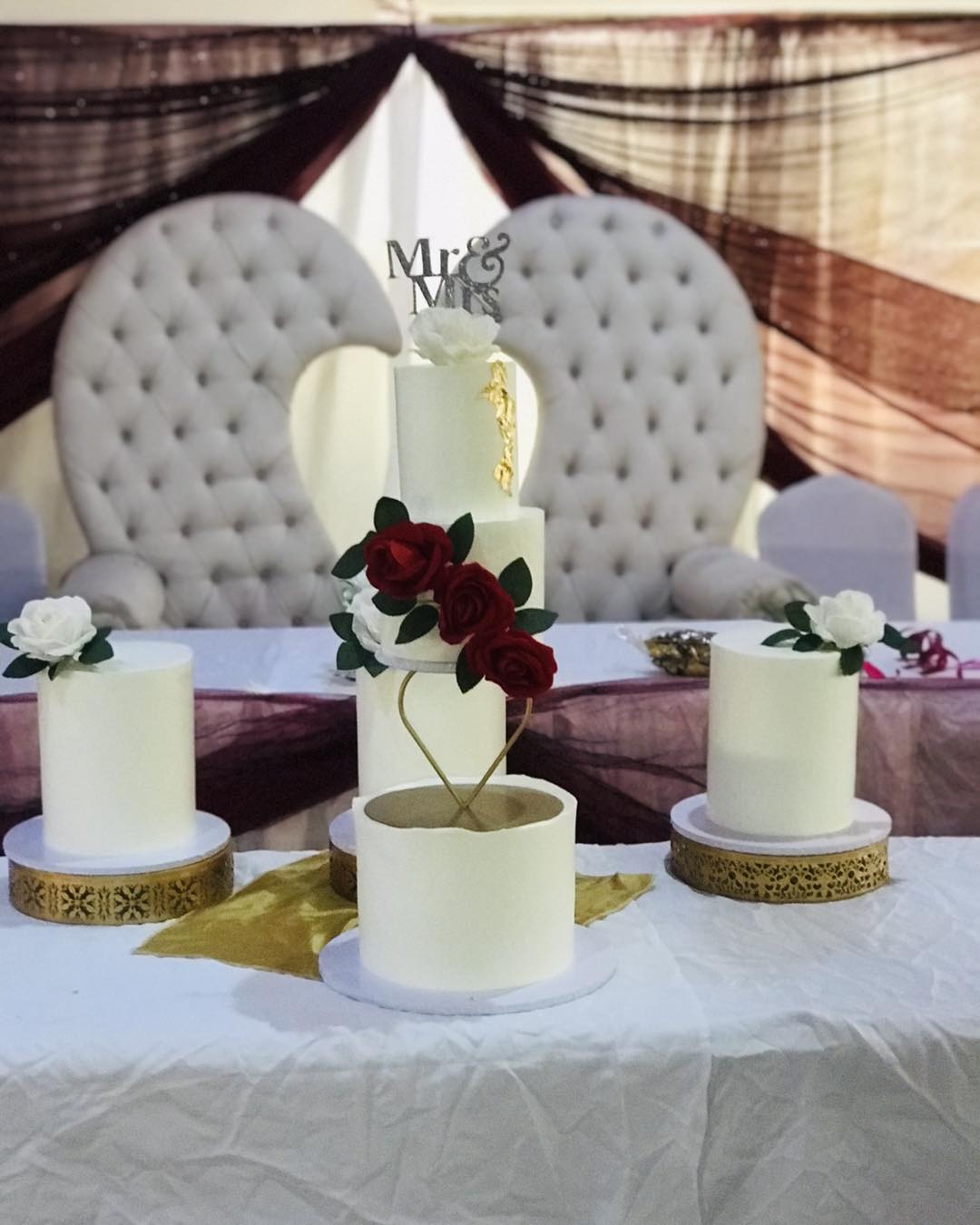 Buy Wedding Cake Promo for KES 3,950.00 in Kenya. High quality products. Order now on WhatsApp! - Image 2