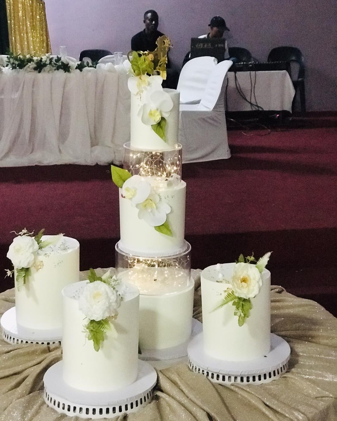 Buy Wedding Cake Promo for KES 3,950.00 in Kenya. High quality products. Order now on WhatsApp! - Image 3
