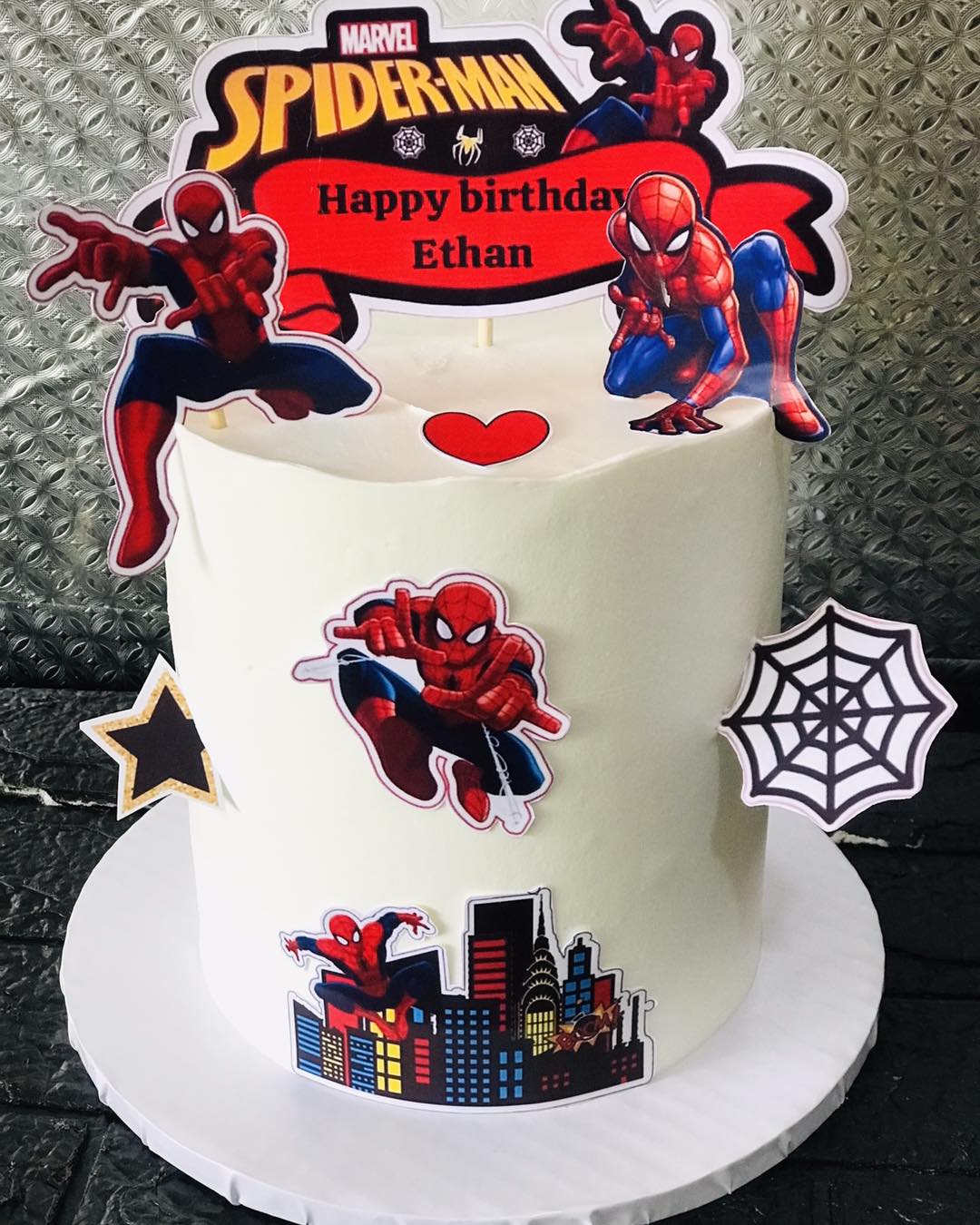 Buy KIDS CAKE for KES 500.00 in Kenya. High quality products. Order now on WhatsApp! - Image 1