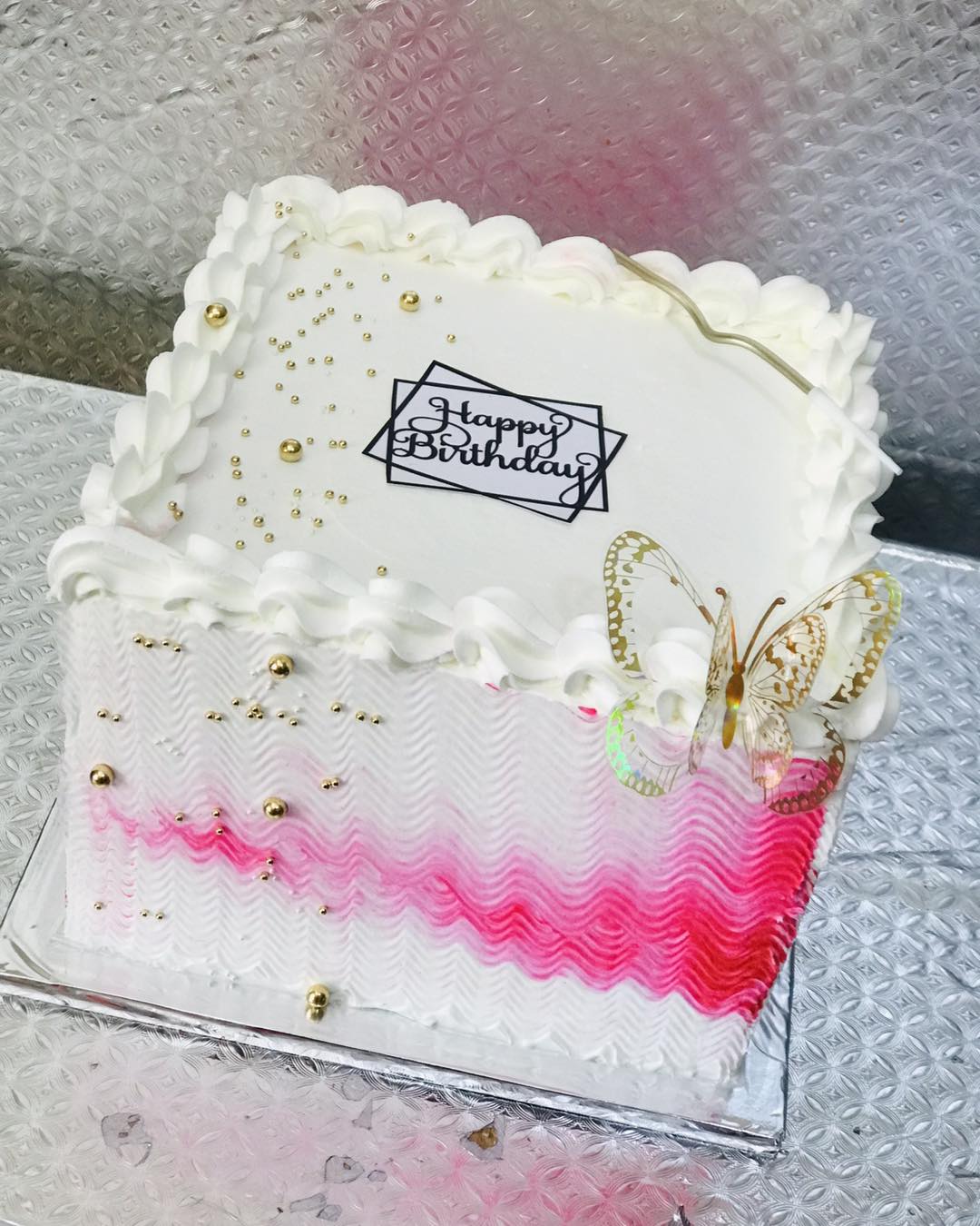 Buy Squared Cake for KES 950.00 in Kenya. High quality products. Order now on WhatsApp! - Image 1