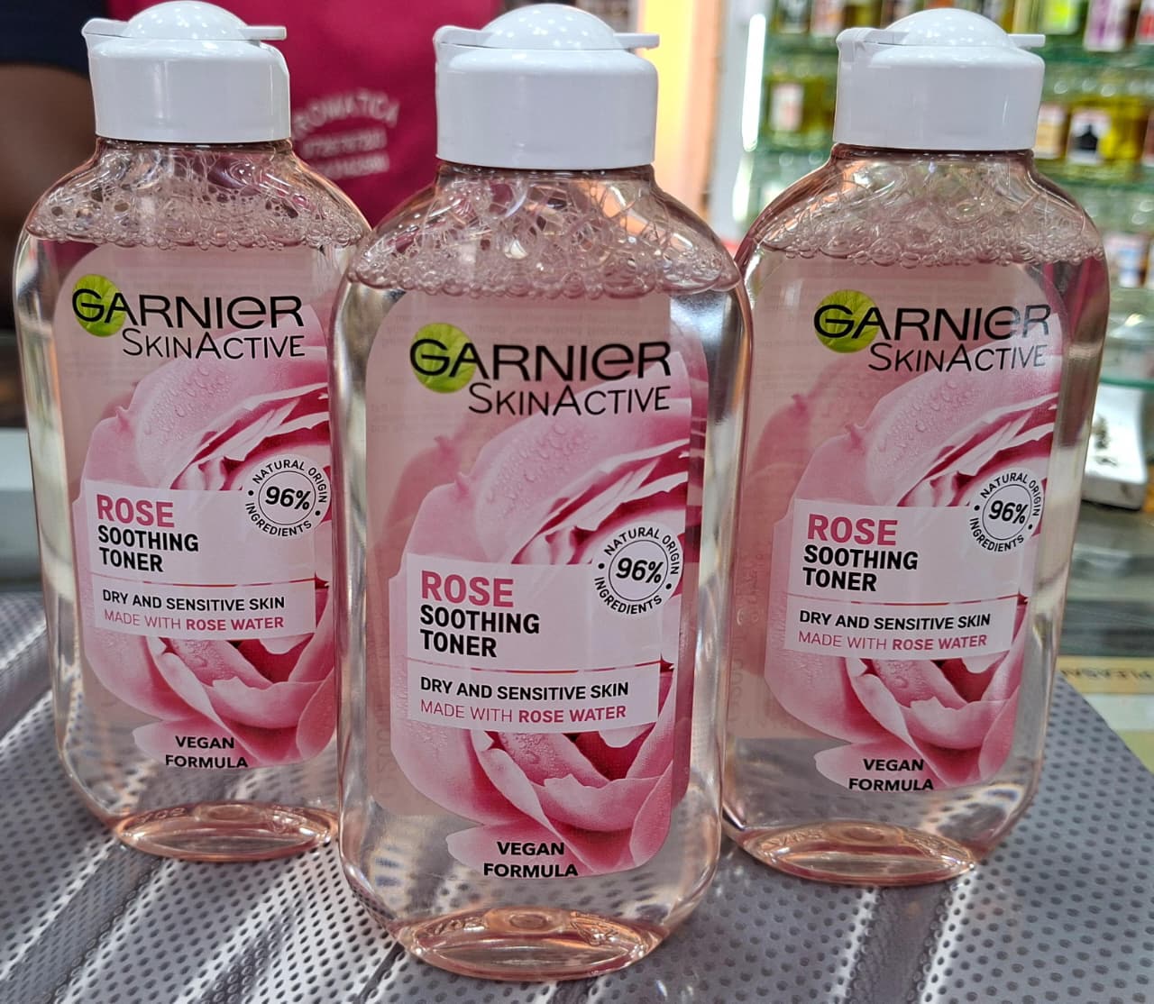 Garnier Rose soothing toner